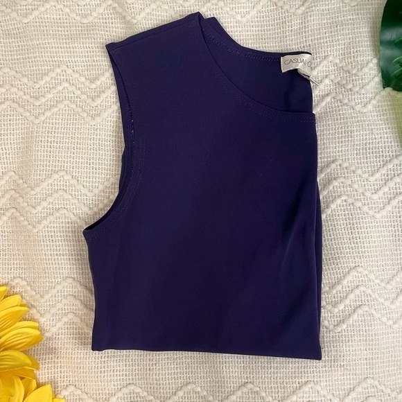 Casual Corner Tops - Women’s Casual Corner Purple/Navy Sleeveless Top